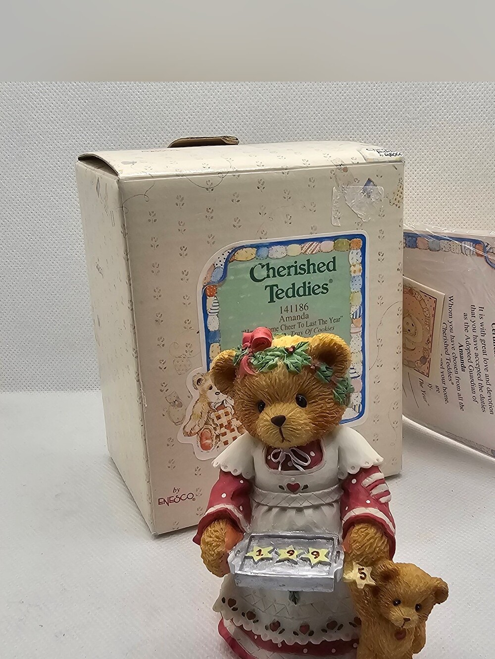 New Cherished Teddies Amanda cheer cookie home apron bear figurine holiday cook